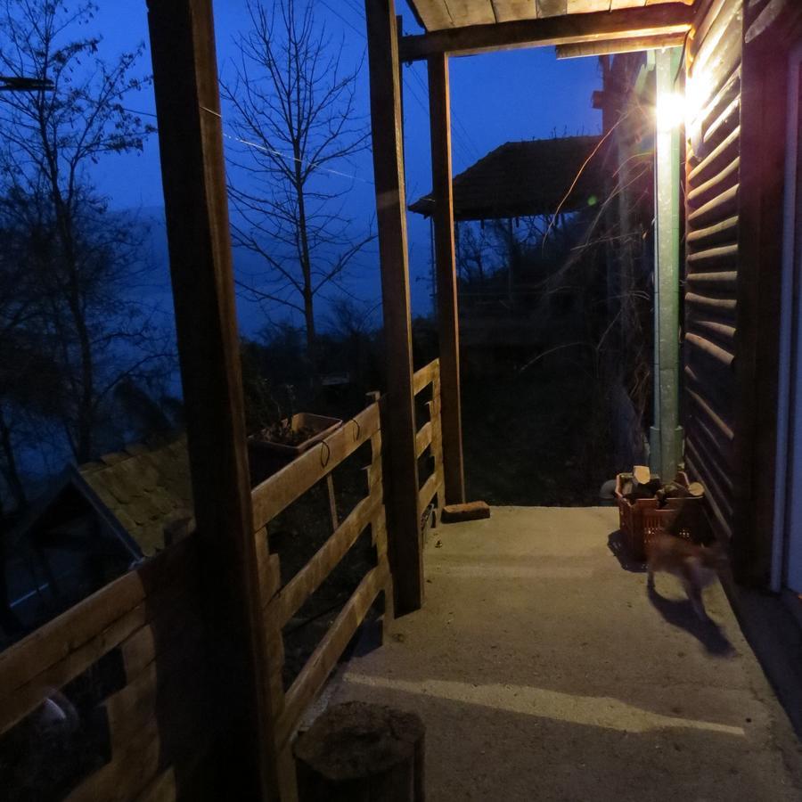 Chalet Ljubicine Kolibe Golubinje Exterior foto